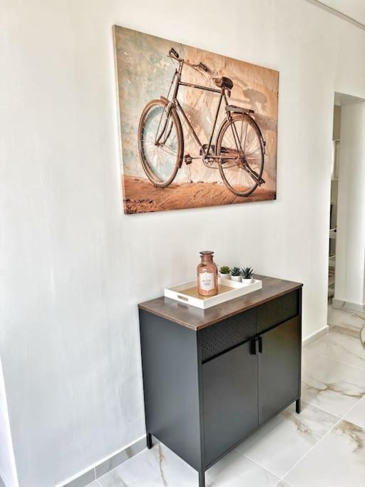 Apartment Neuf, Terrasse Privee, A Pieds Six-Fours-les-Plages